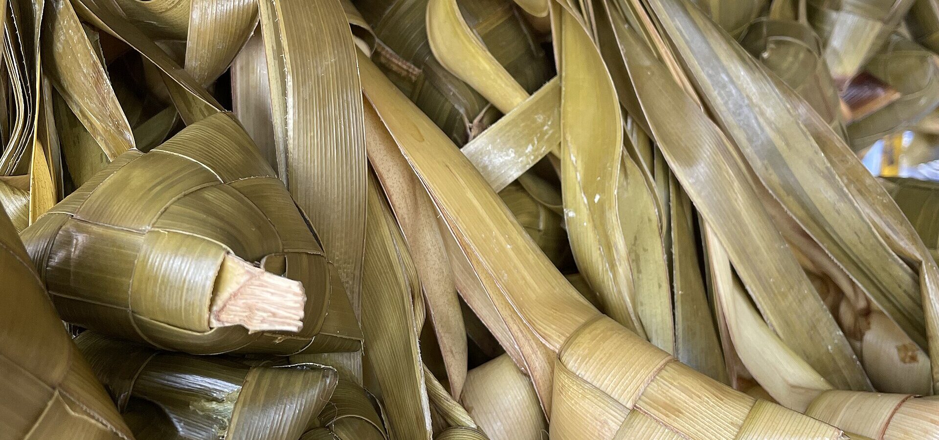 Puso (hanging rice) in Cebu