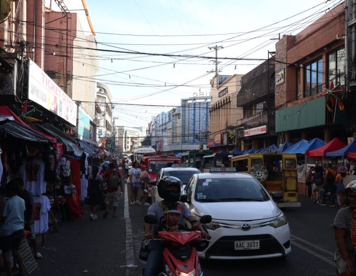 Traffic on Colon Street at Legaspi Street in Cebu City