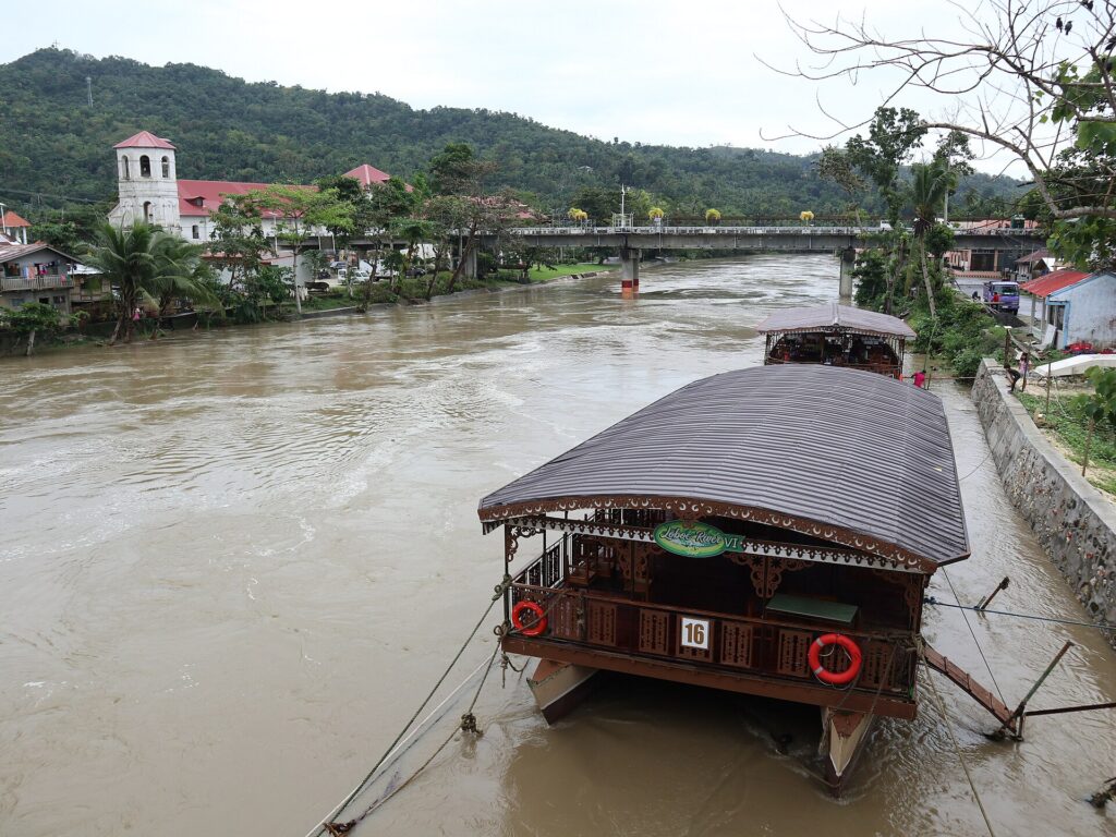Cruise boats moored in Loboc town centre