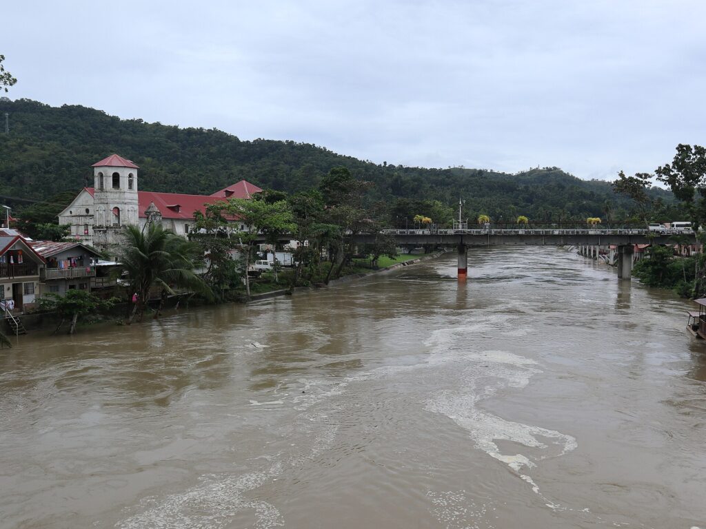 The river and Loboc Church in the town centre