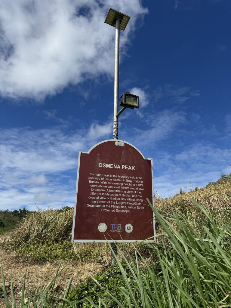 The Osmeña Peak trail marker near the summit