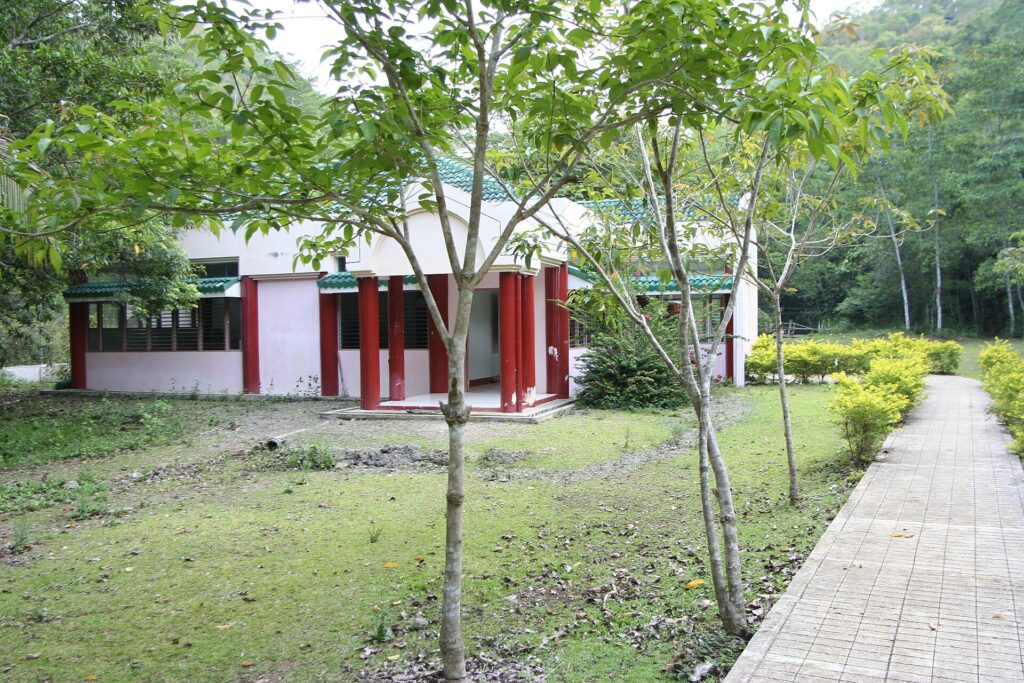 The tarsier visitor centre at Corella